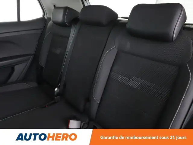 Volkswagen T-Cross view 14