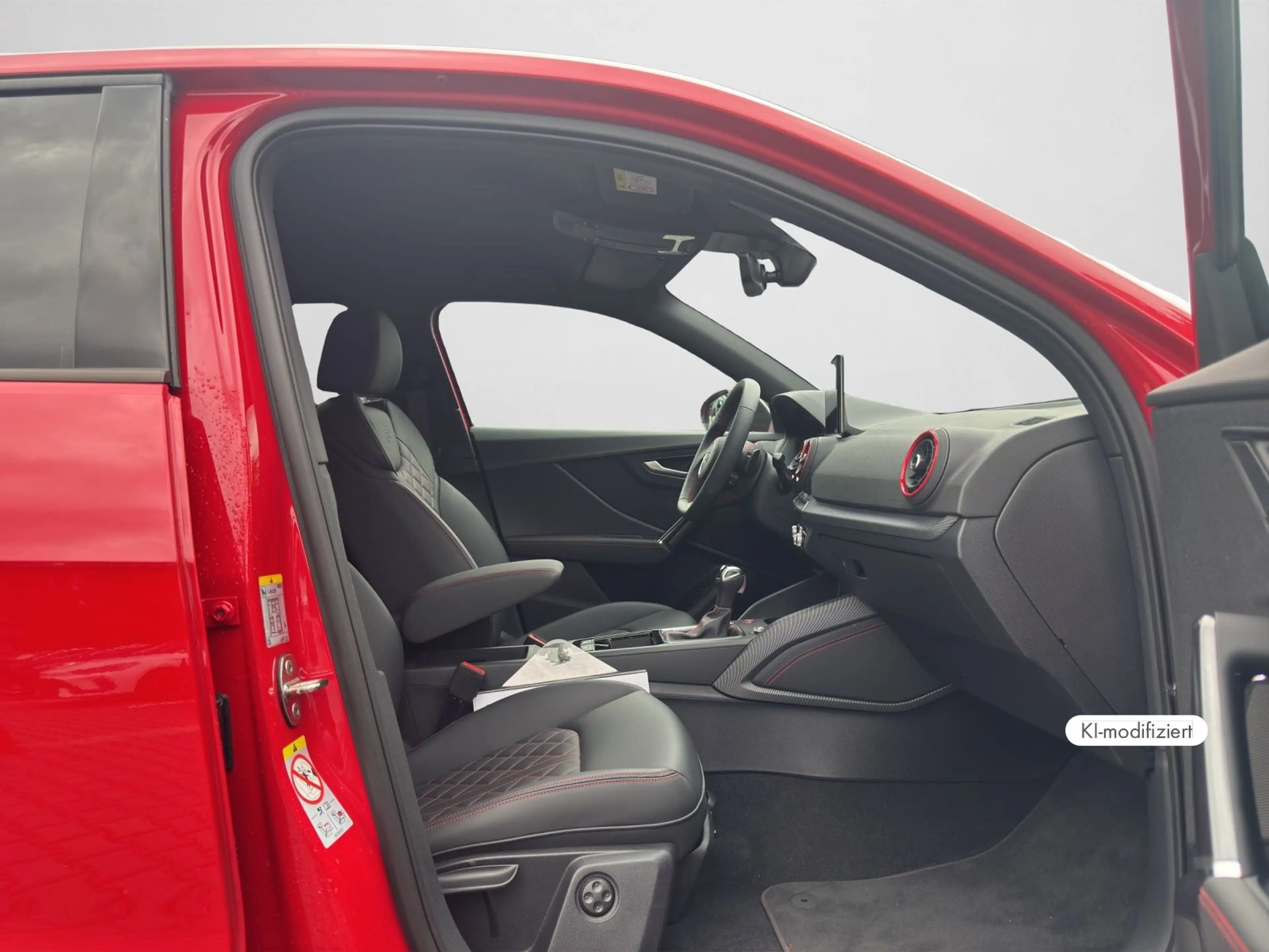 Audi SQ2 TFSI quattro MATRIX RAUTE SONOS — photo 4