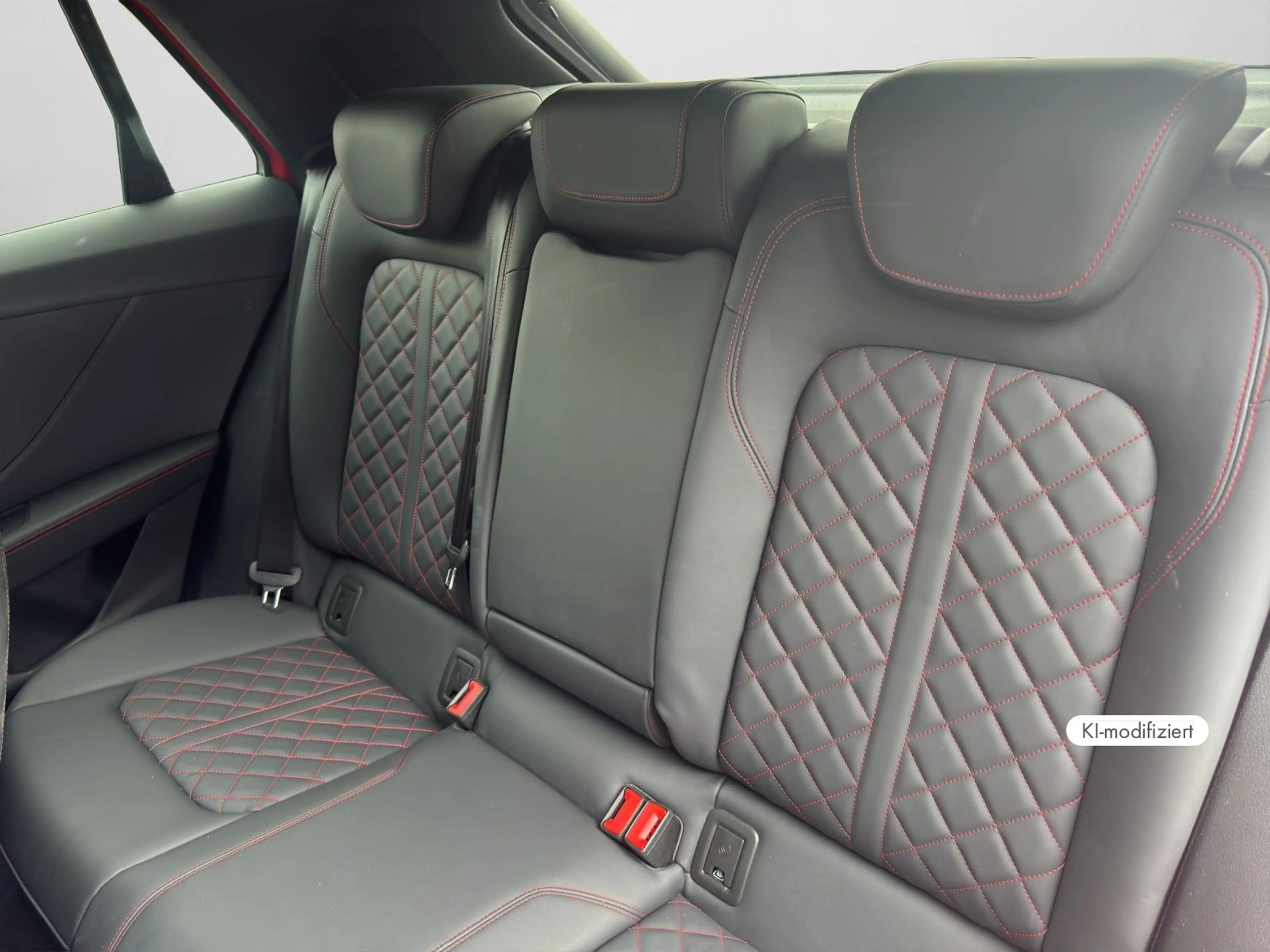 Audi SQ2 TFSI quattro MATRIX RAUTE SONOS — photo 14