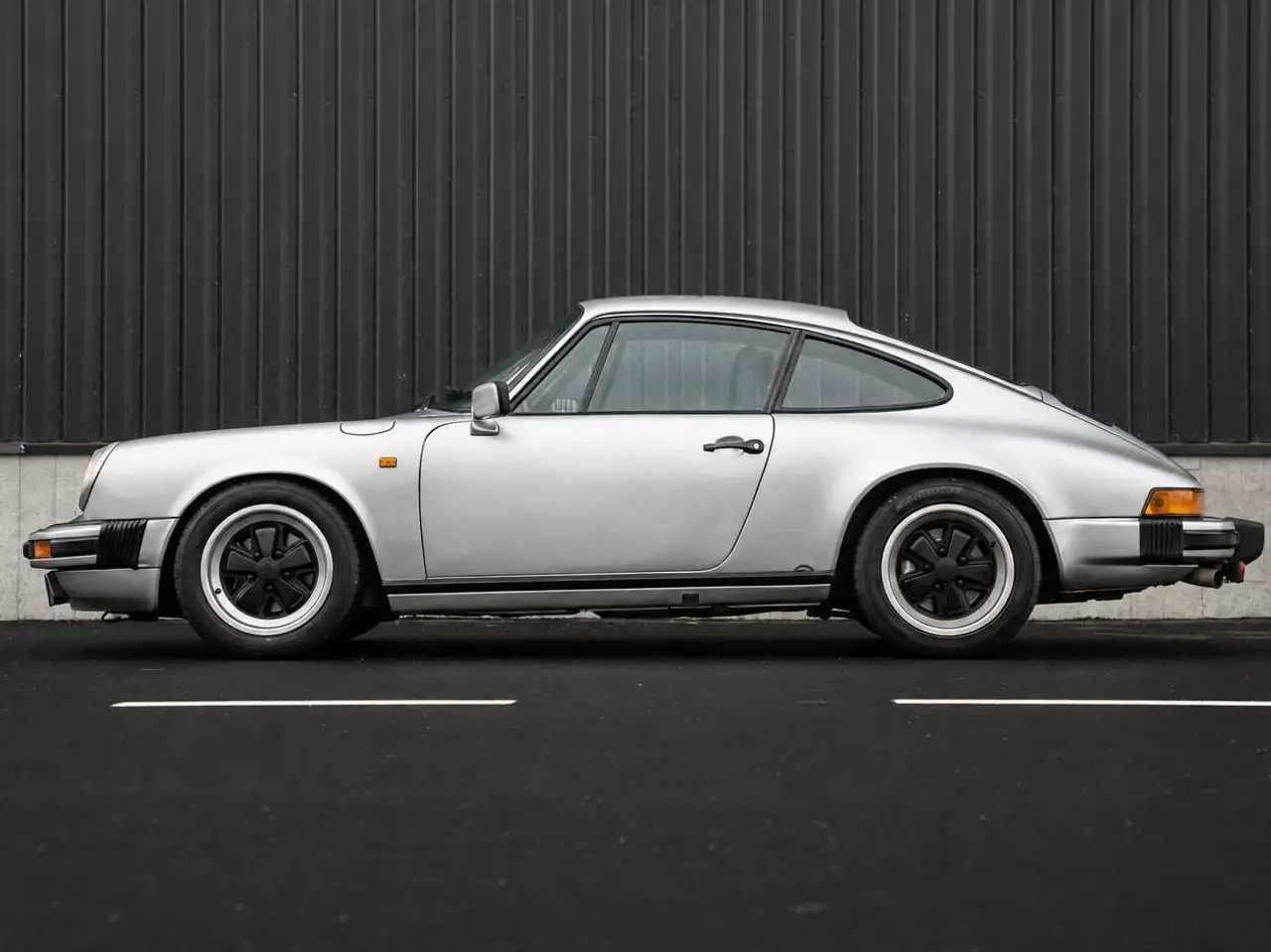 Porsche 911 Carrera 3.2 Coupé, foto 2