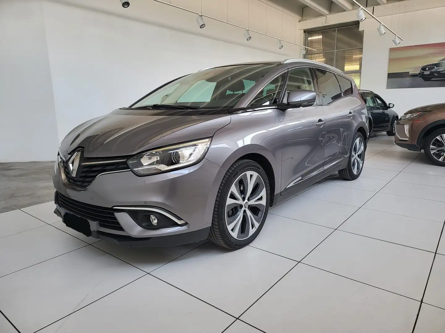 Renault Grand Scenic Grand Scenic 1.5 dci energy Zen 110cv edc Argent - 1