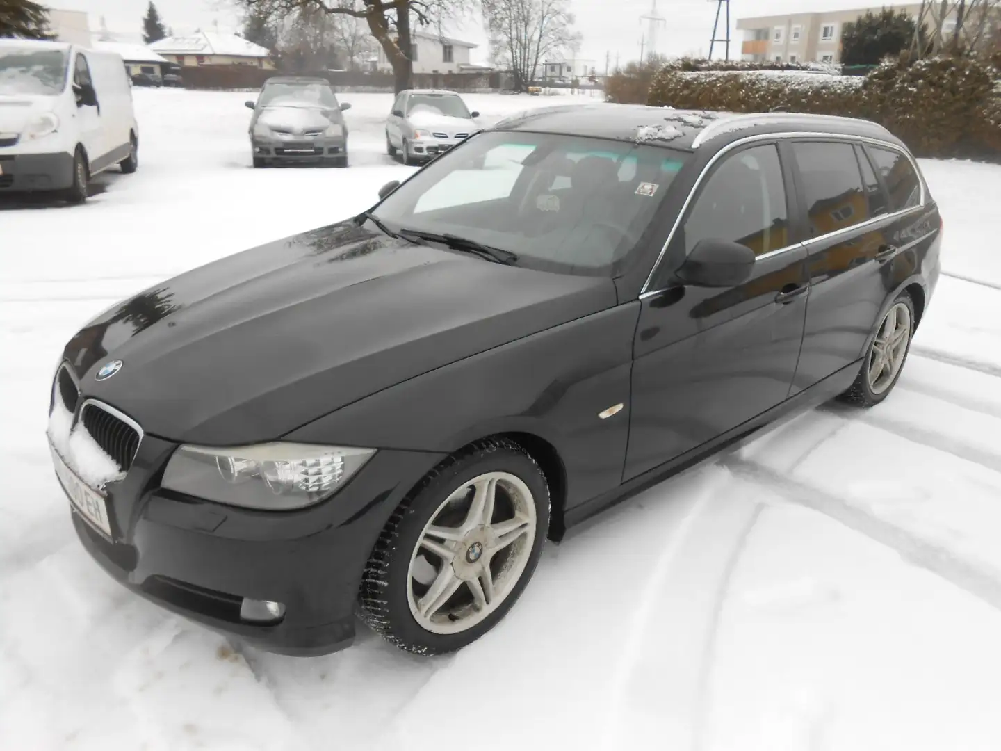 BMW 318 318i Touring (Vermittlunsverkauf) Schwarz - 1