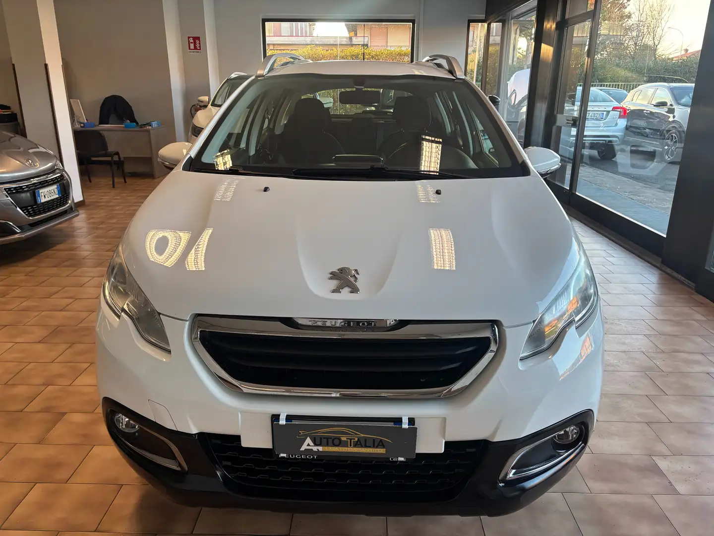 Peugeot 2008 2008 1.2 puretech *PER NEOPATENTATI* Gris - 2