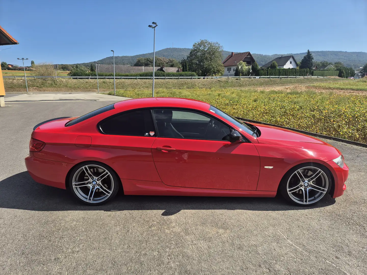 BMW 335 335i Coupé Österreich-Paket Österreich-Paket Rot - 1