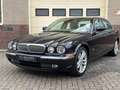 Jaguar XJ 4.2 V8 Sovereign Youngtimer | Orig 163.237KM Noir - thumbnail 11