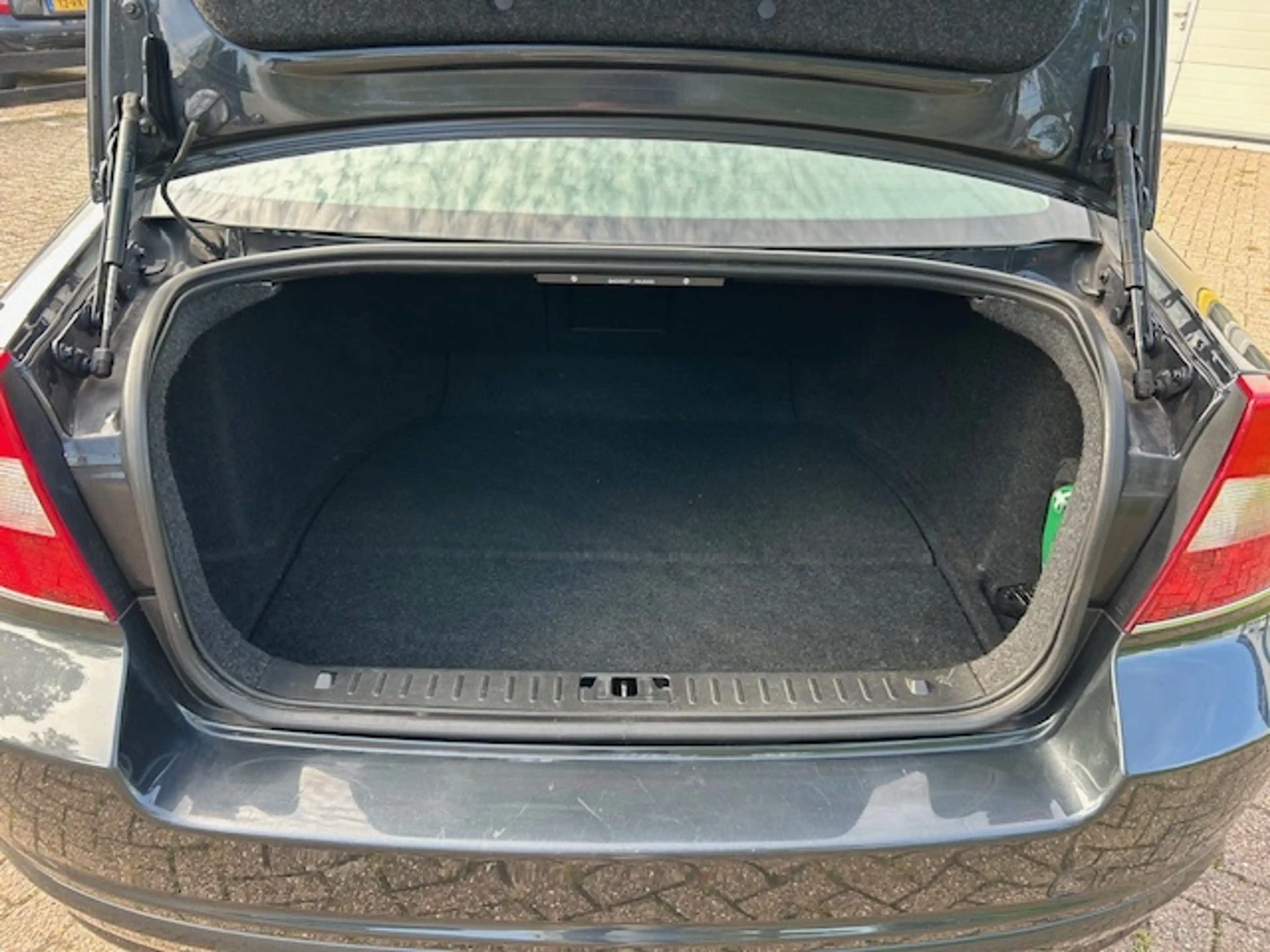 Volvo S80 1.6 T4 Momentum 180PK NAVI CRUISE STOELVW NAP! — photo 9