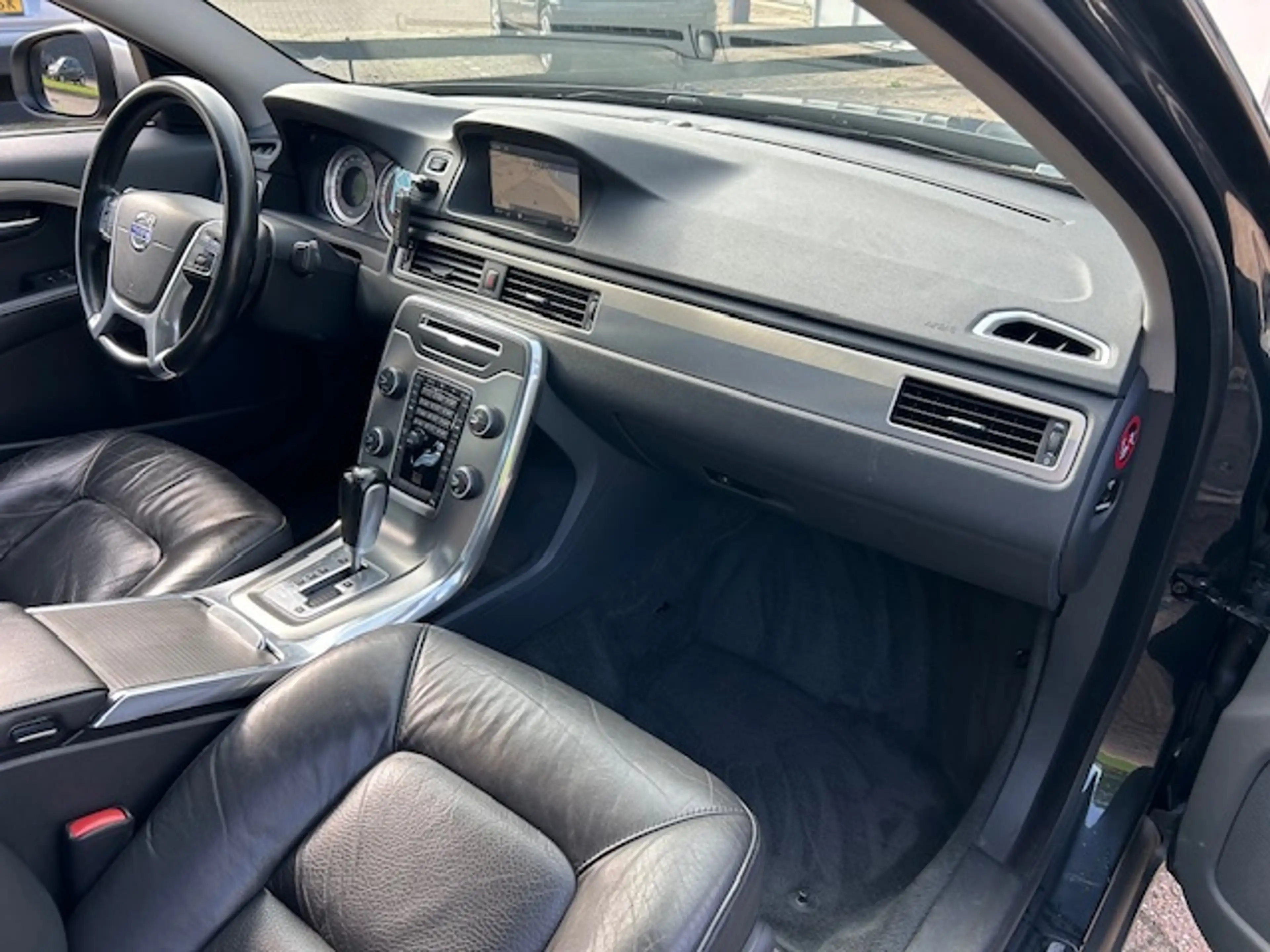 Volvo S80 1.6 T4 Momentum 180PK NAVI CRUISE STOELVW NAP! — photo 17