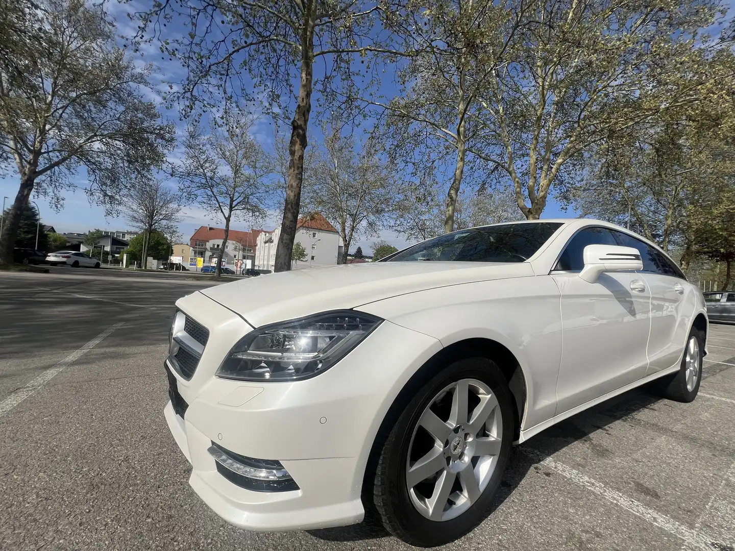 Mercedes-Benz CLS 350 CDI Shooting Brake BlueEfficiency 4MATIC Aut. DPF - 2