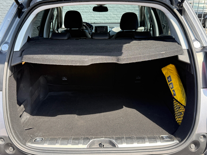 Peugeot 2008 2008 1.6 BlueHDi GT /Navi/Led/Pdc/J.a/Garantie/ — photo 8