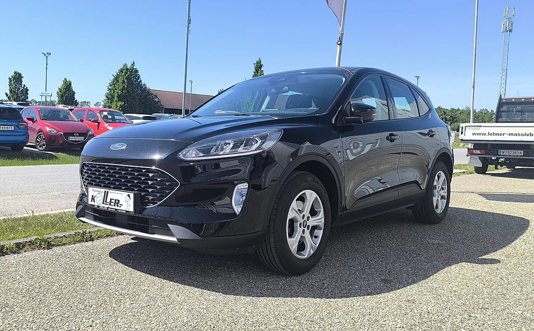 Ford Kuga 1,5 EcoBoost Cool & Connect Schwarz - 2