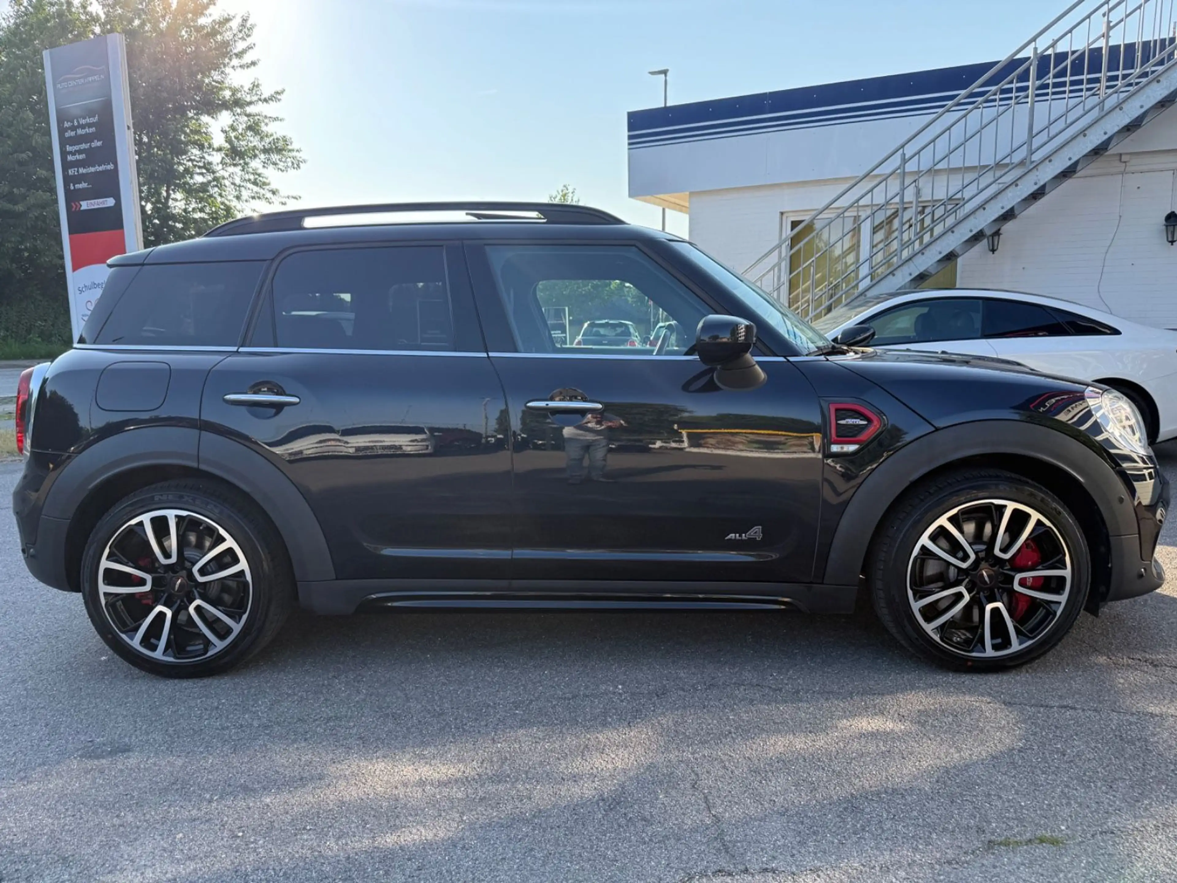 MINI John Cooper Works Countryman ALL4 (HuD-LED-H&K) — photo 8
