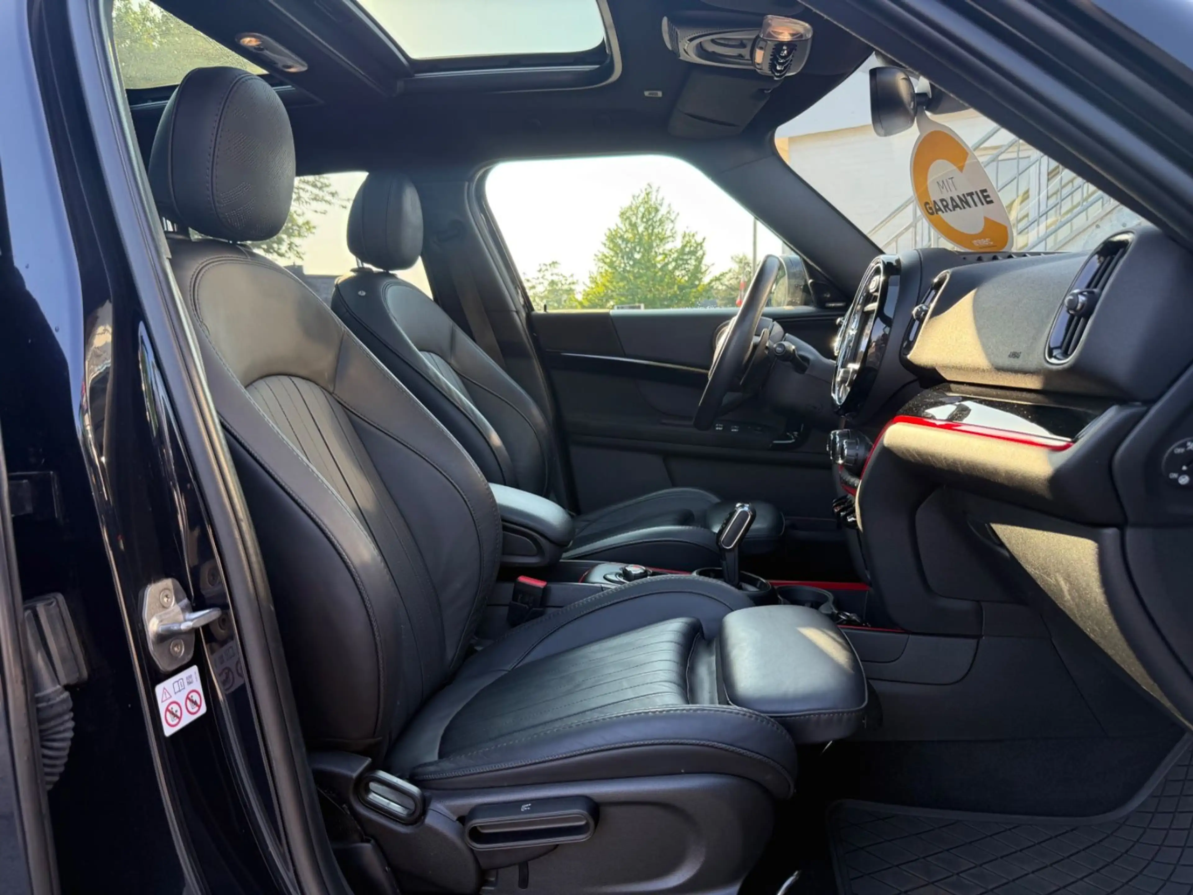 MINI John Cooper Works Countryman ALL4 (HuD-LED-H&K) — photo 15