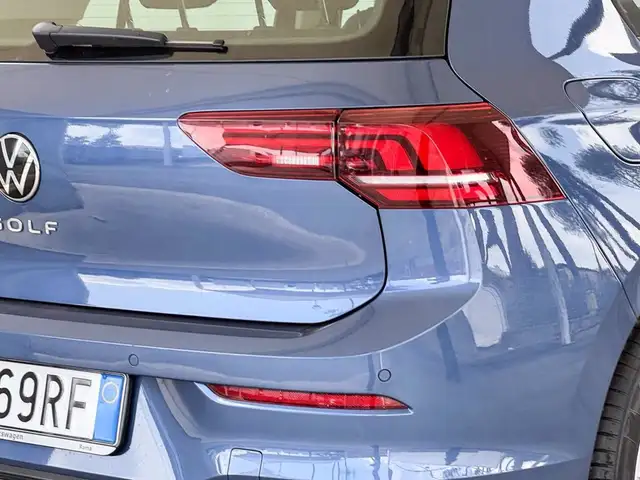 Volkswagen Golf view 17