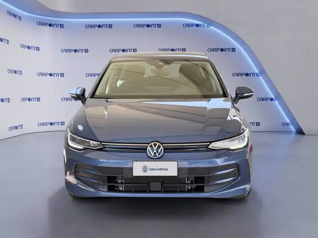 Volkswagen Golf view 3