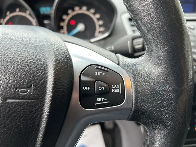 Ford Fiesta view 14