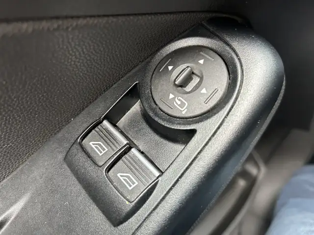 Ford Fiesta view 10