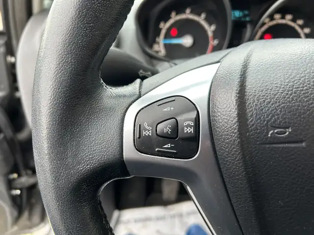 Ford Fiesta view 12