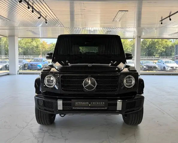 Mercedes-Benz G 500 view 3