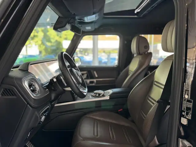 Mercedes-Benz G-Class view 14