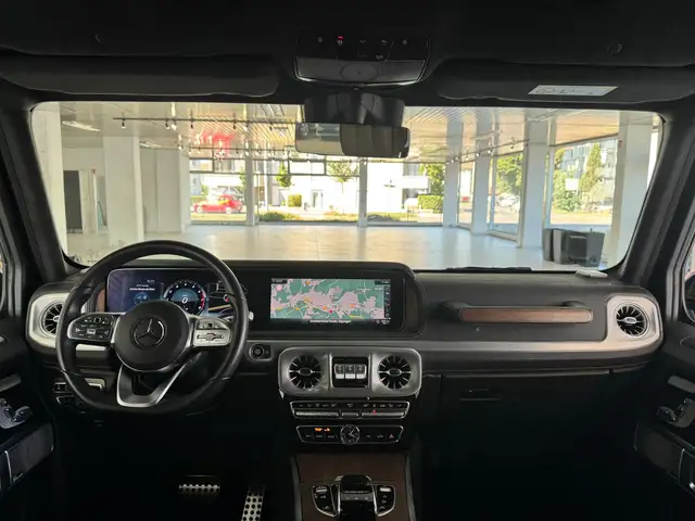 Mercedes-Benz G-Class view 13
