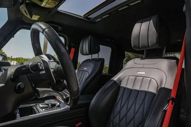 Mercedes-Benz G-Class view 14