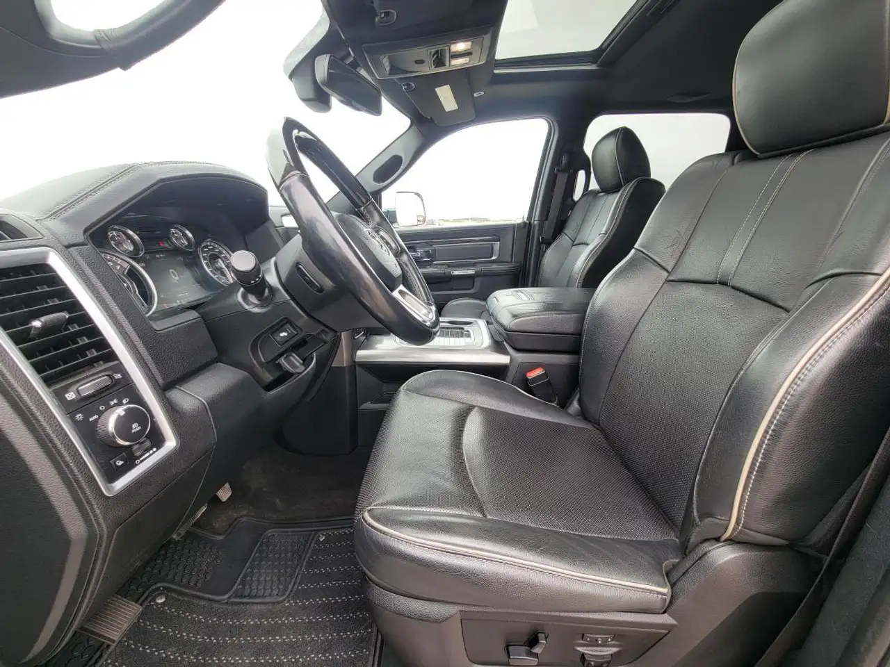 RAM 1500 photo RAM 1500