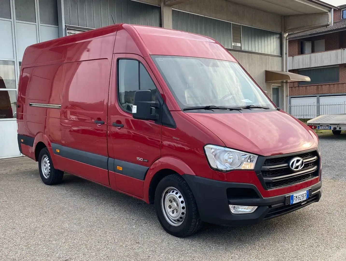 Hyundai H 350 2.5CRDI L3H3 MAXI Rosso - 1