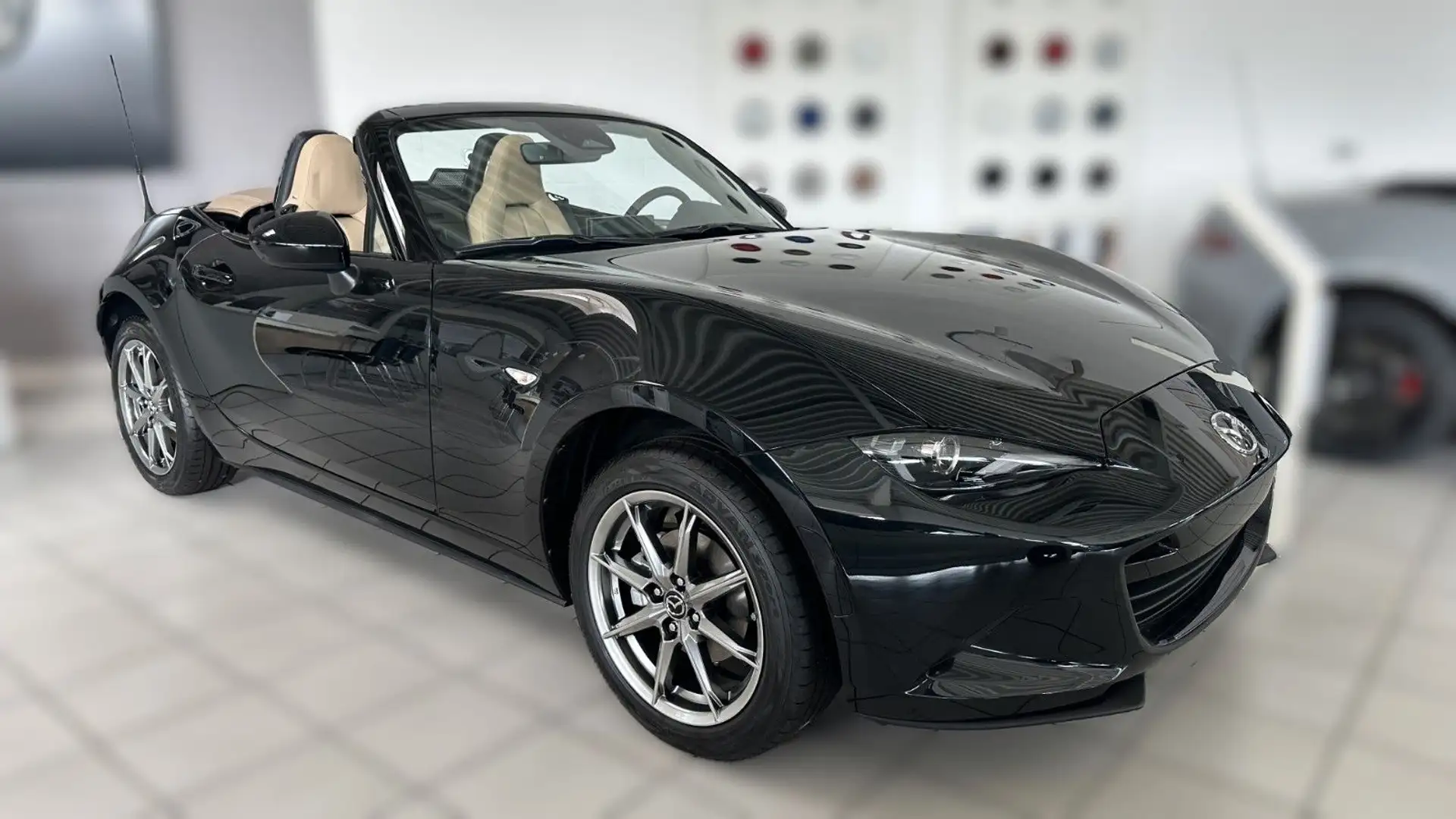 Mazda MX-5 Kazari Matrix-LED Kamera CarPlay BOSE Noir - 2