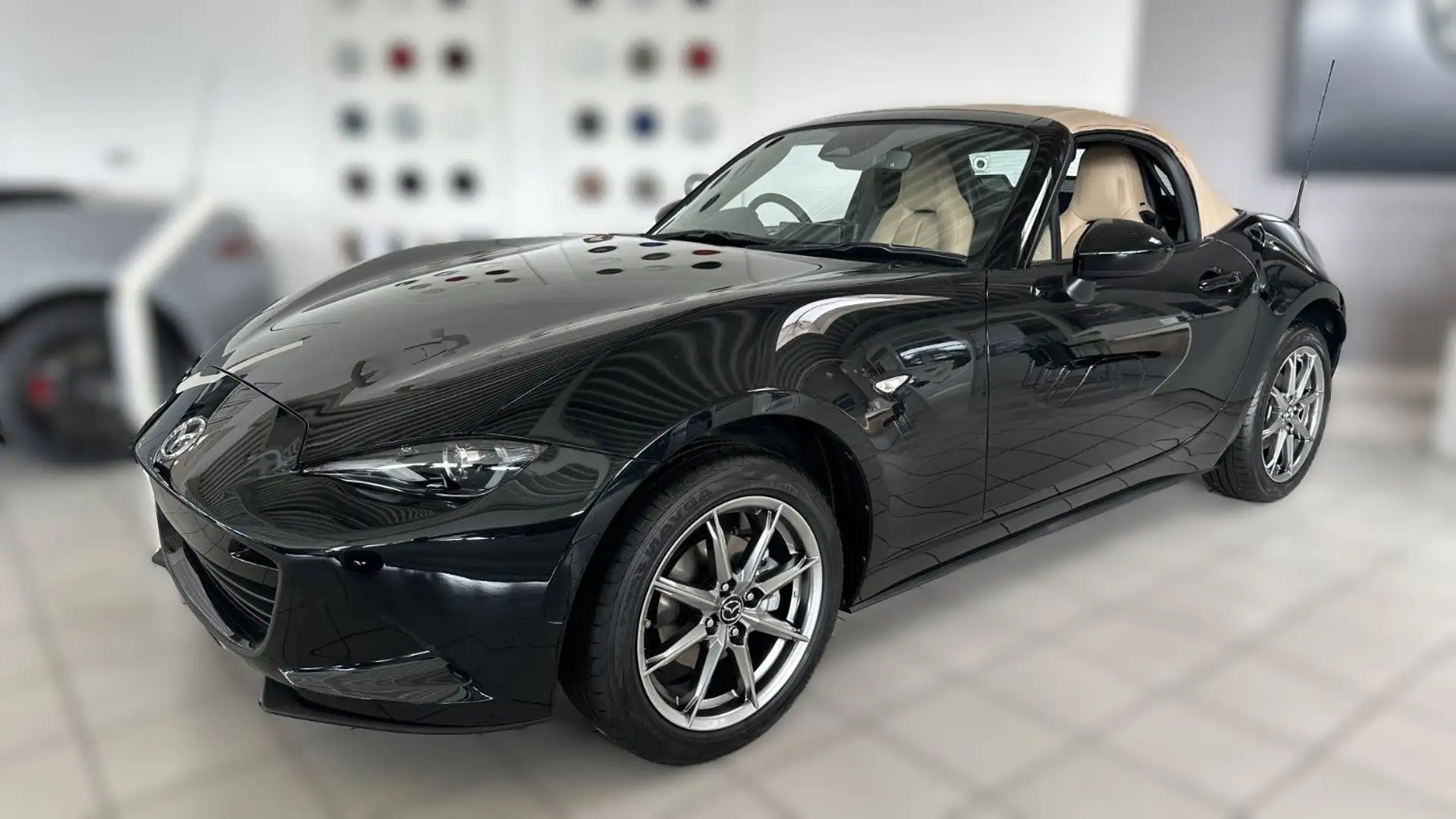 Mazda MX-5 Kazari Matrix-LED Kamera CarPlay BOSE Noir - 1