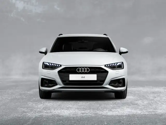 Audi A4 view 3