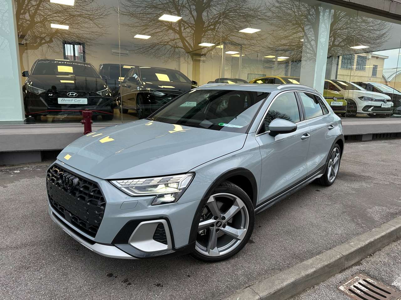 Audi A3 ALL STREET MATRIX/ 19 P/CAMERA/PELLE/S.LINE