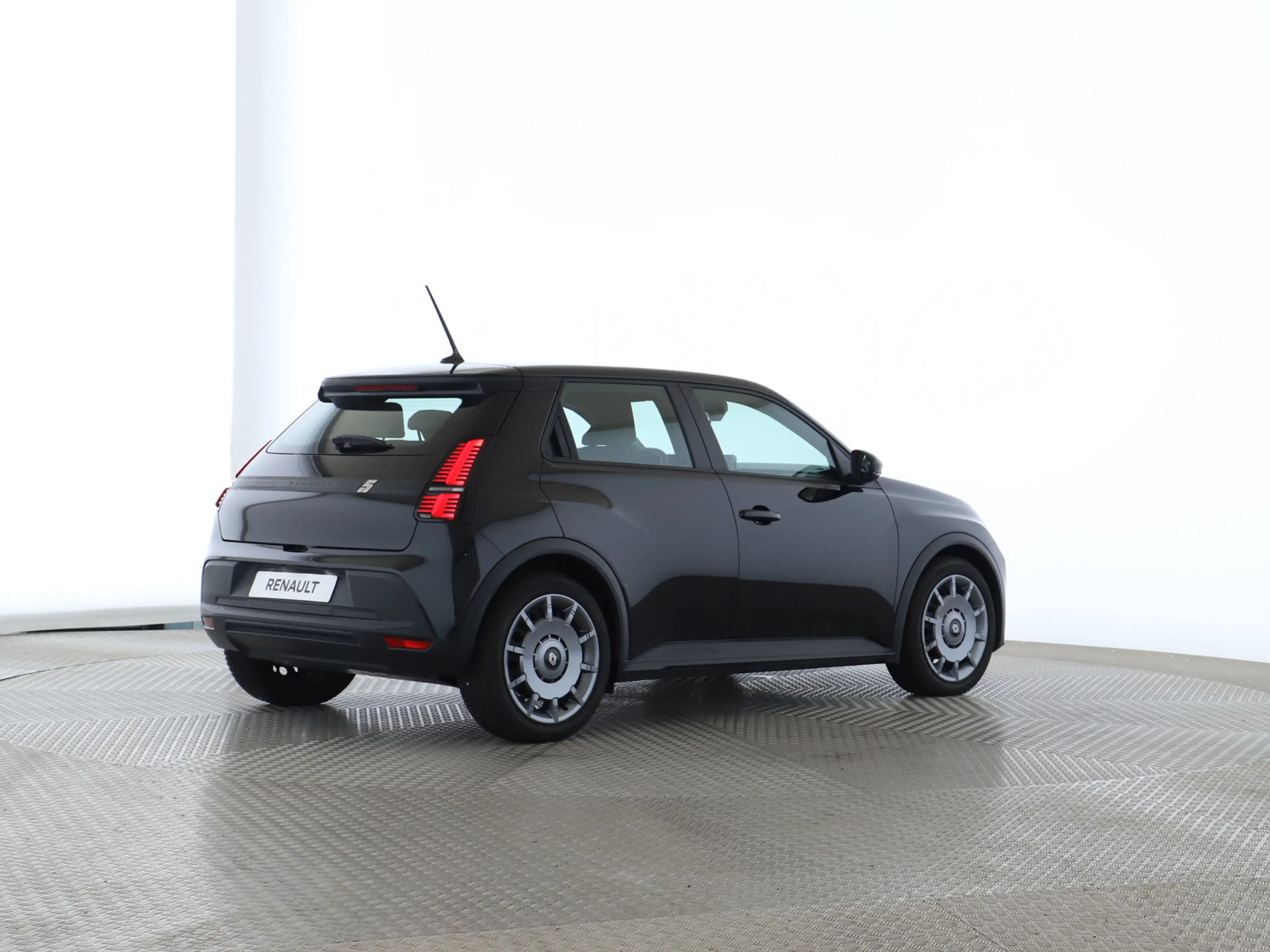 Renault R 5 5 E-Tech 100% electric 120 Evolution 120 Urban R — photo 7