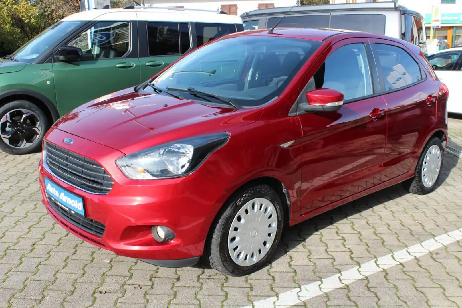 Ford Ka/Ka+ 1.2 Ti-VCT Cool and Sound Rojo - 2