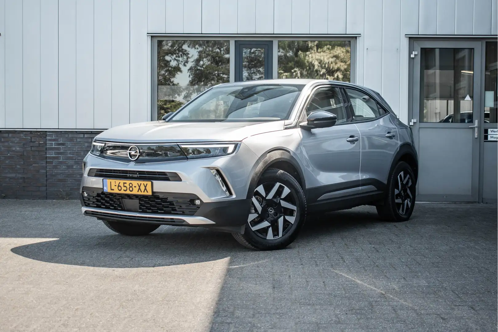 Opel Mokka-E Elegance 50-kWh 11kw bl. Grijs - 1