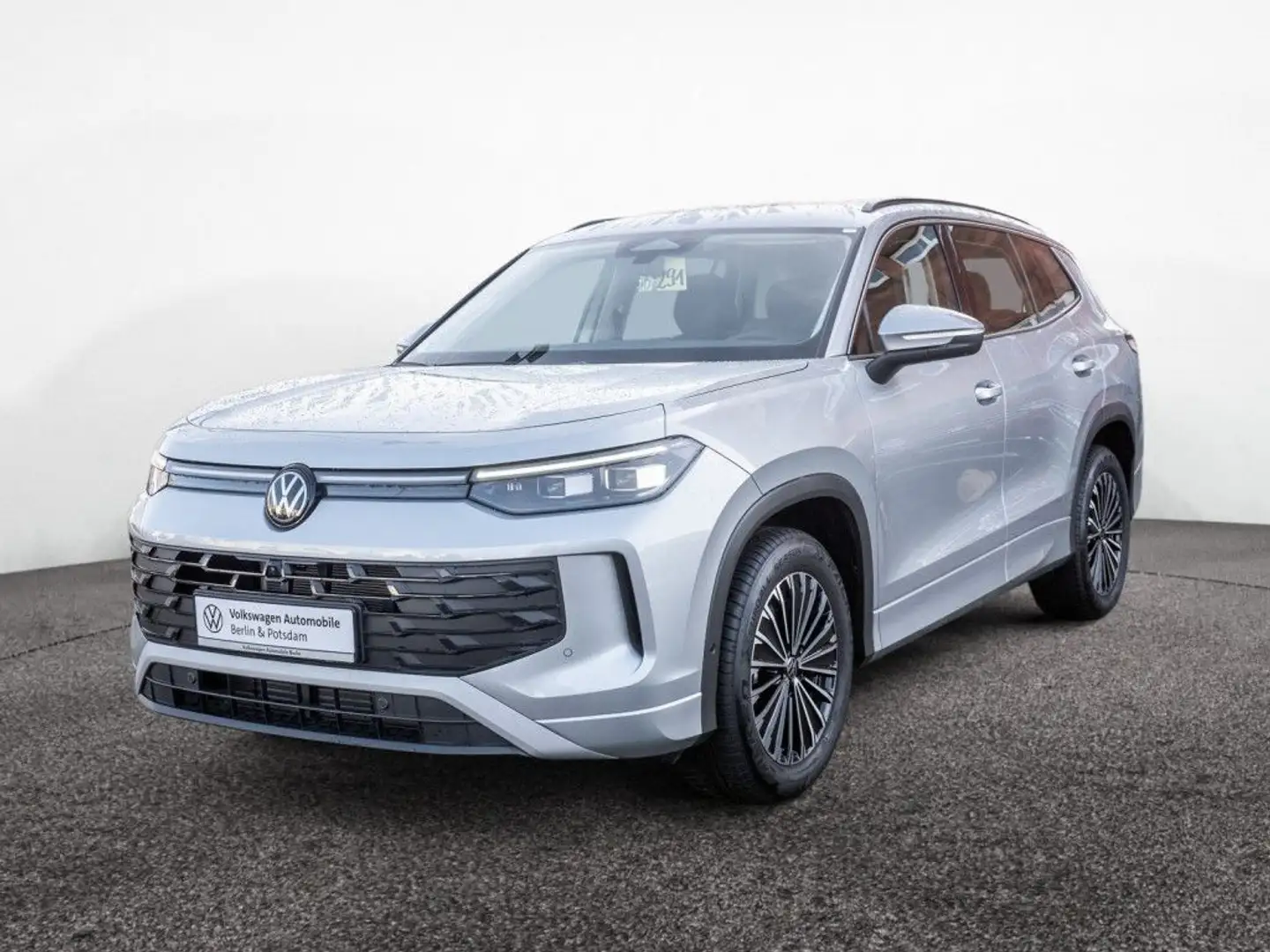 Volkswagen Tayron 1.5 eTSI DSG Life Navi R-Kam AHK 7 Sitzer Silber - 2