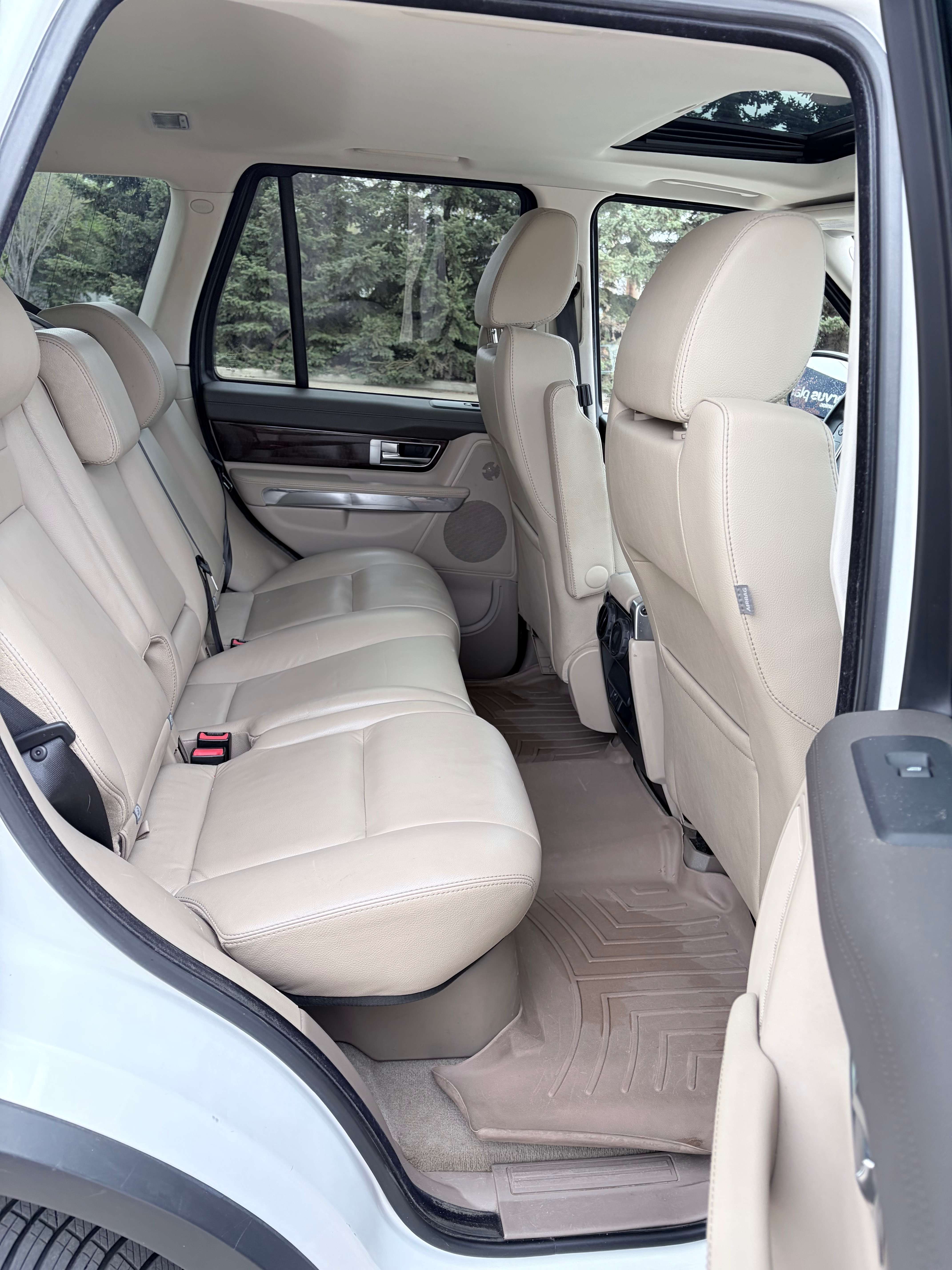 2013 Land Rover Range Rover Sport HSE LUX thumb 8