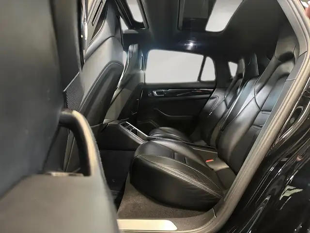 Porsche Panamera 4 E-Hybrid PHEV Aut. 462Ps/Soft/Keyless/Pano/Spur/ Ansicht 26