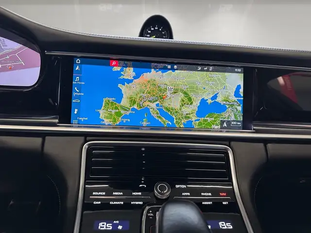 Porsche Panamera 4 E-Hybrid PHEV Aut. 462Ps/Soft/Keyless/Pano/Spur/ Ansicht 13