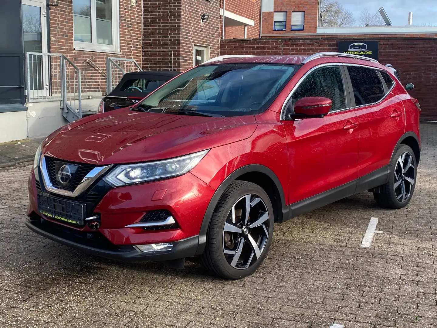 Nissan Qashqai Tekna FACELIFT | 1.Hand | Rouge - 1