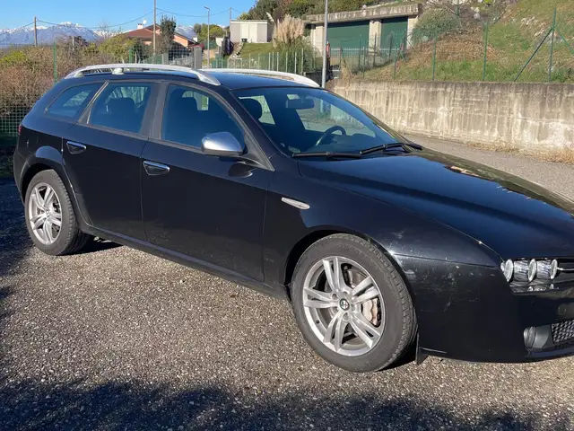 Alfa Romeo 159
