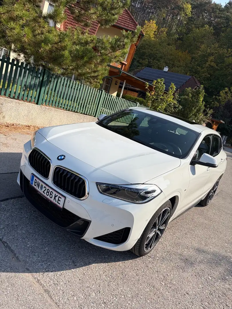 BMW X2 xDrive20i Aut. M-Sportpaket Weiß - 2