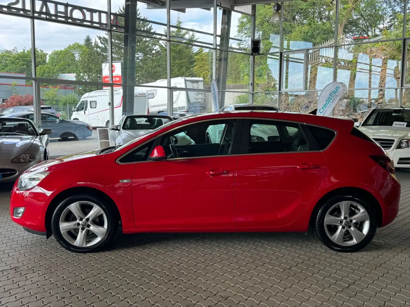 Opel Astra J Lim. 5-trg. Sport/TÜV&AU/KLIMA/MFL/TÜV/ Rot - 2