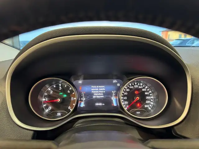 Jeep Compass view 15