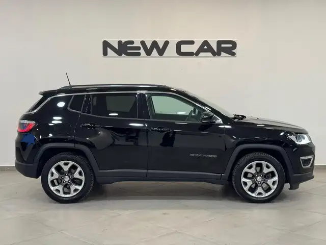 Jeep Compass view 5