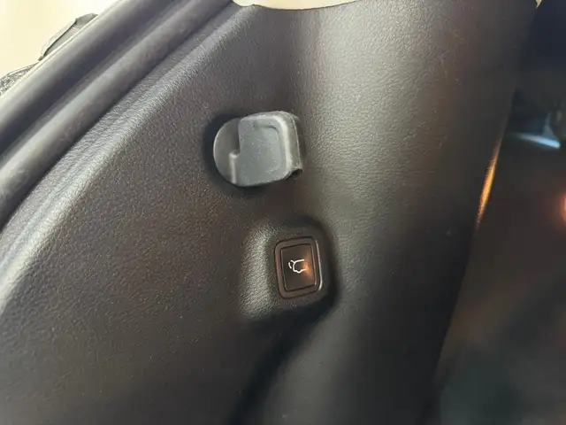 Jeep Compass view 11