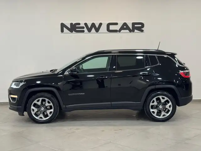 Jeep Compass view 4