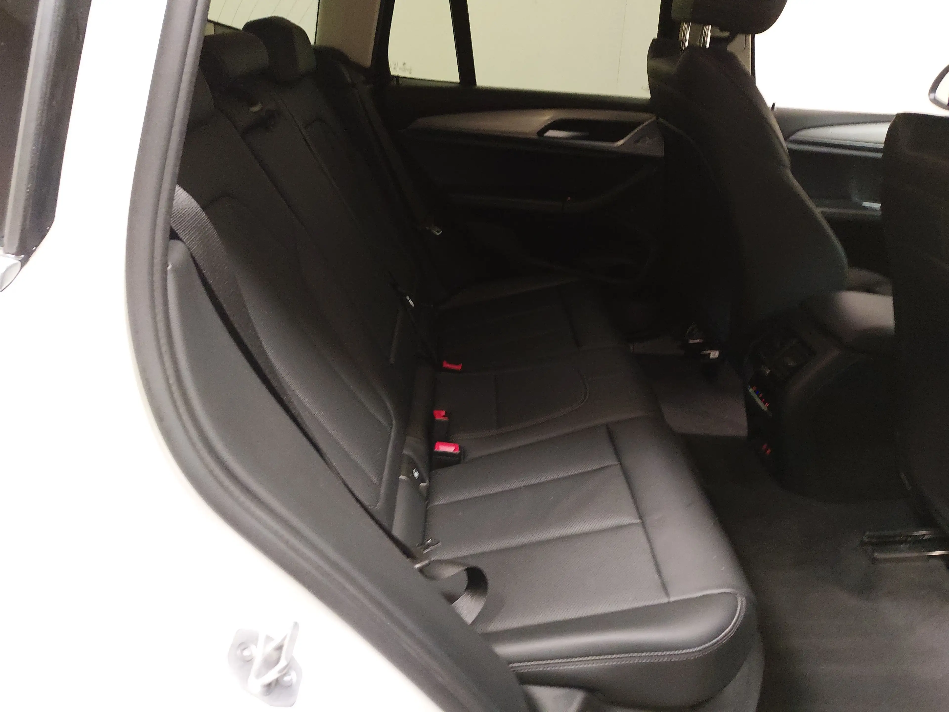 BMW X3 xDrive30e Leder Navi LC Pro HuD RFK LED AHK — photo 12