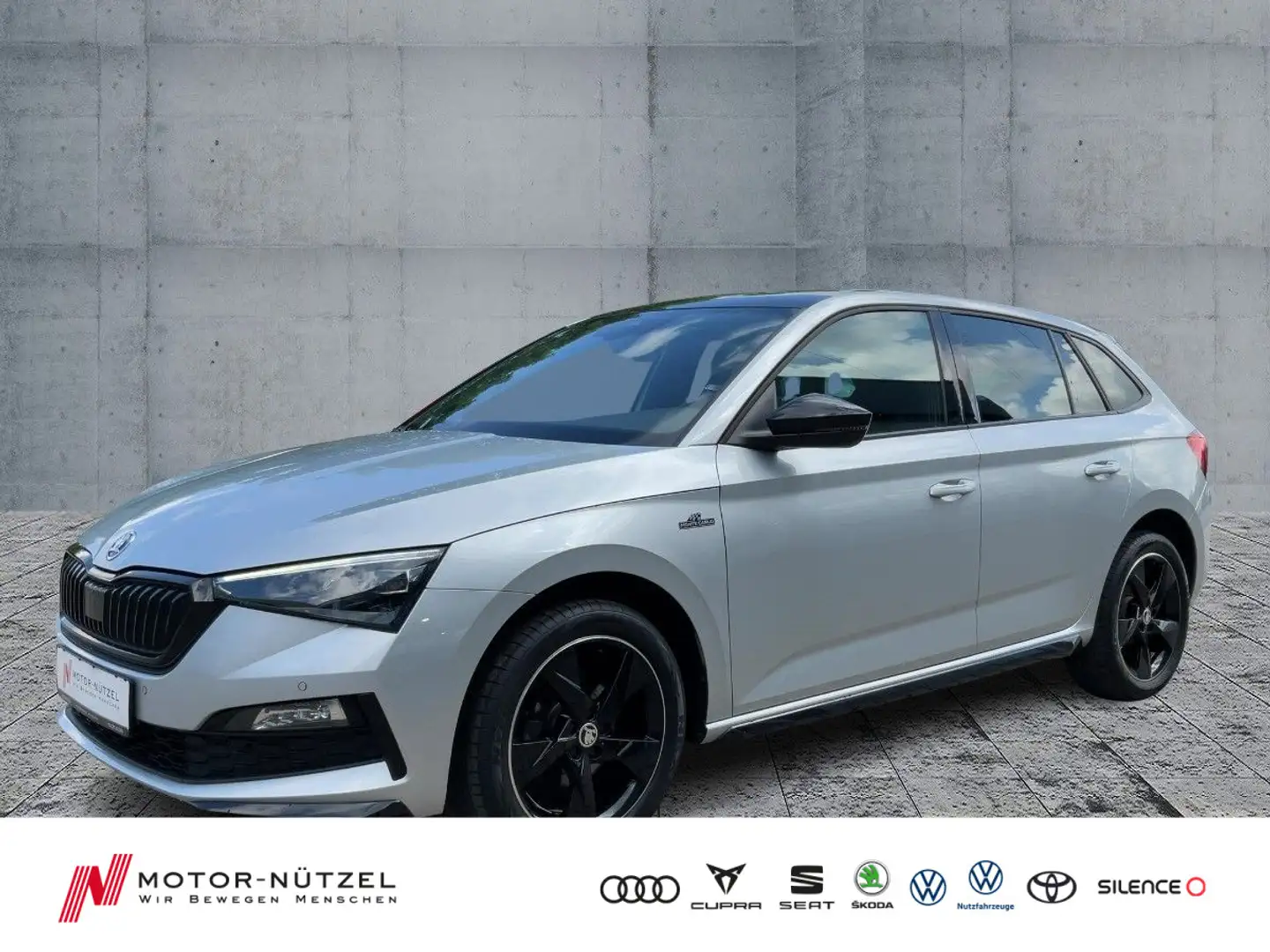 Skoda Scala 1.5 TSI DSG MONTE CARLO LED+NAVI+AHK+PANO Silber - 1