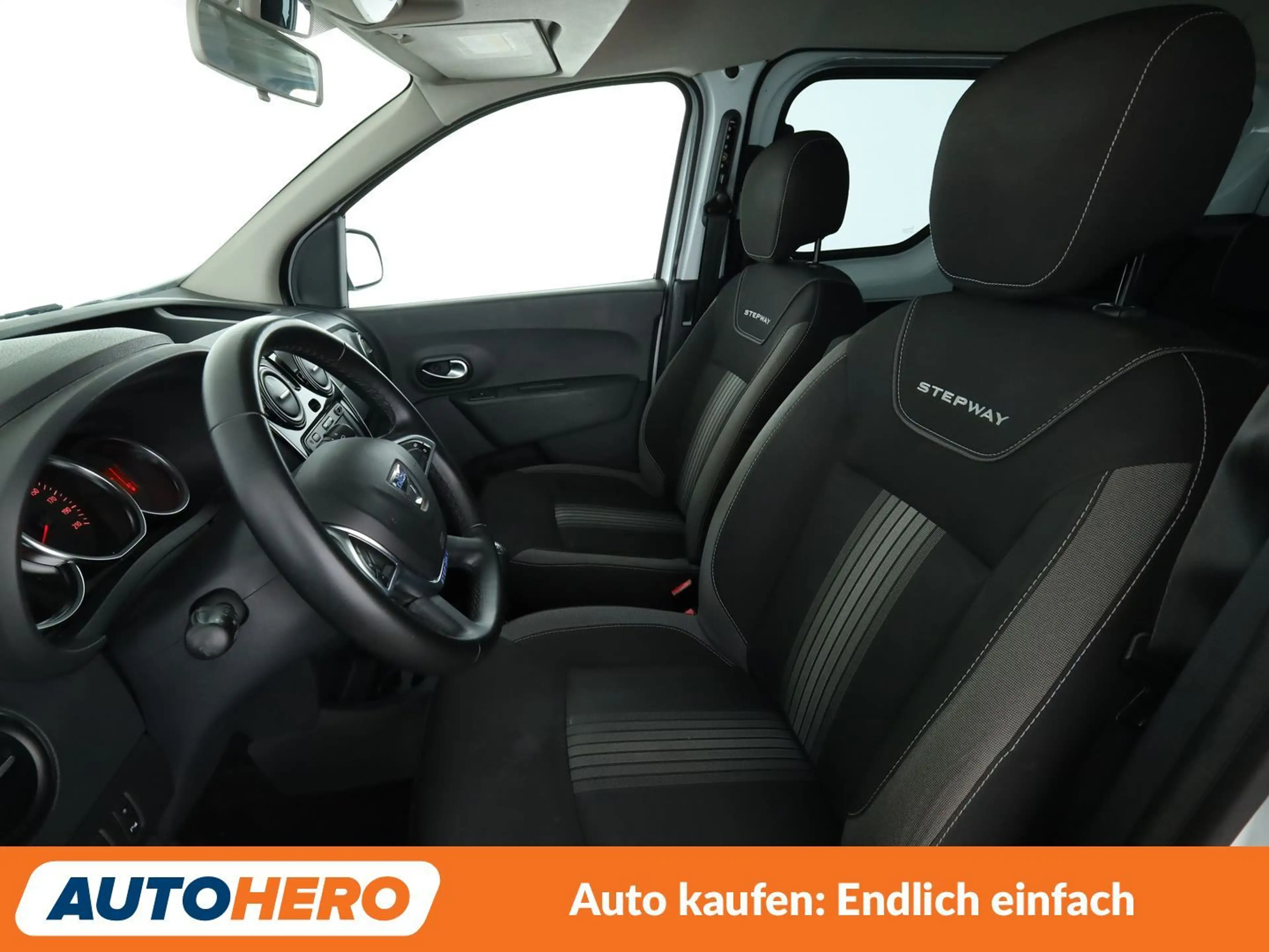 Dacia Dokker 1.2 TCe Stepway Celebration*NAVI*TEMPO*PDC* — photo 10