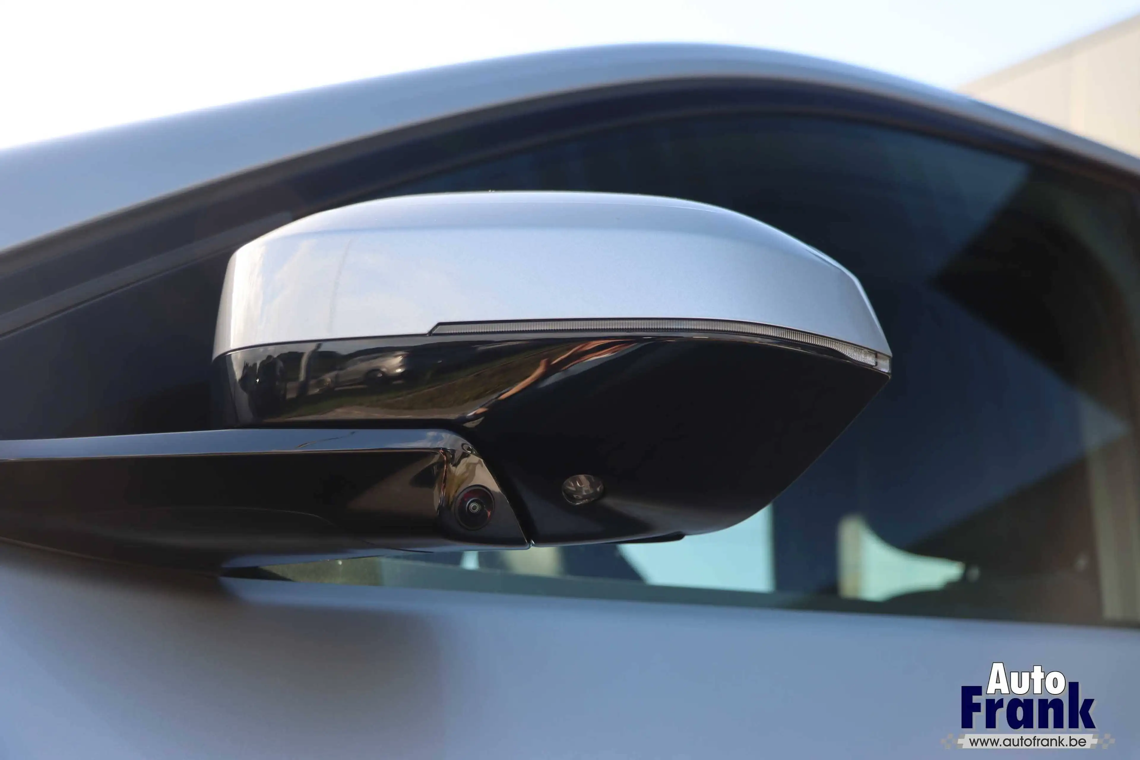 BMW iX3 50 / 4X4 / M-SPORT / TREKHK / 3D HUD / 360CAM / MEMORY / H&K — photo 11